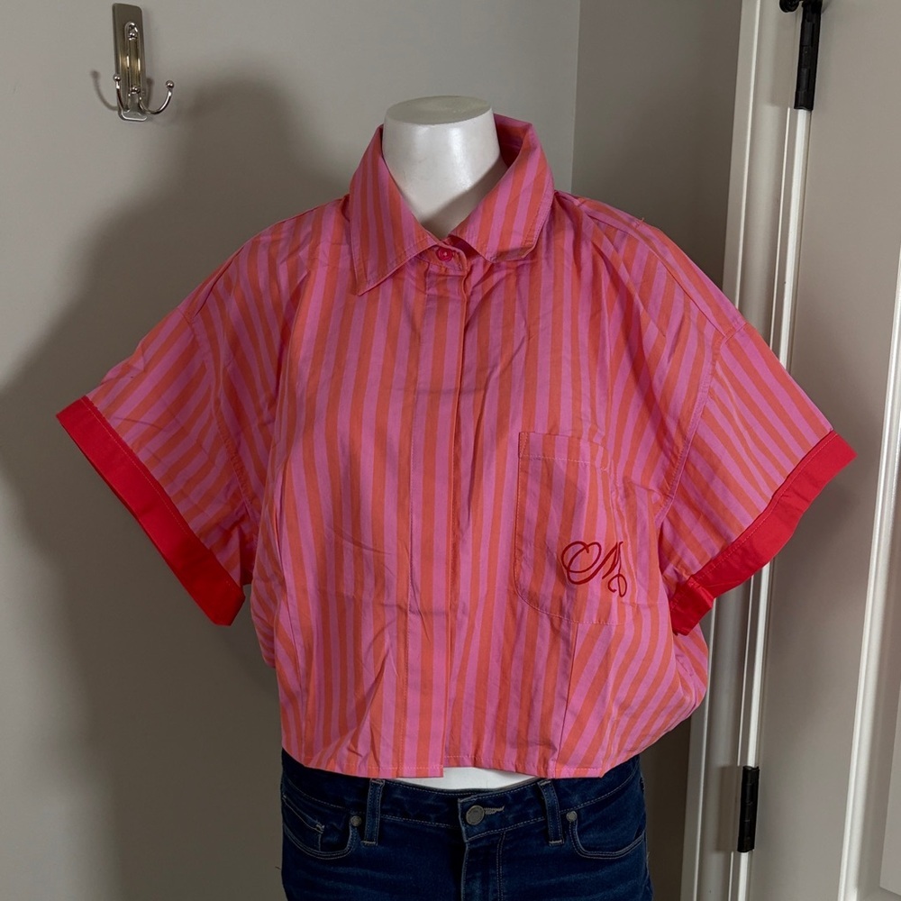 Anthropologie Maeve Short Sleeve Monogram Cropped Top Pink Rose Shirt Sz L NEW - Picture 5 of 13